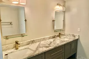825 Bayshore Dr, Pensacola, FL 32507 - Photo 10