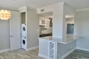 825 Bayshore Dr, Pensacola, FL 32507 - Photo 4