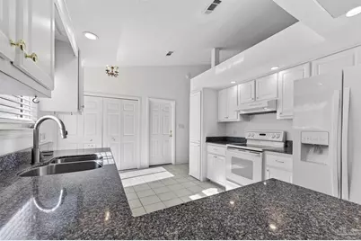 4020 Coppertree Ln, Pensacola, FL 32504 - Photo 16