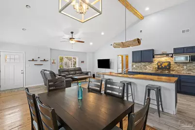 203 Berry Rd, Pensacola, FL 32507 - Photo 6