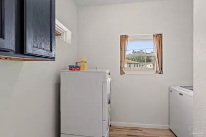 203 Berry Rd, Pensacola, FL 32507 - Photo 14