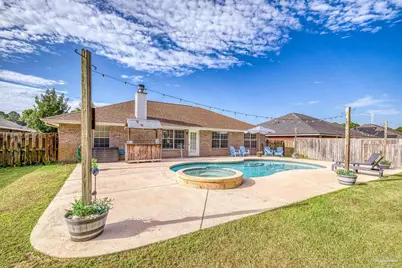 8092 Hartington Dr, Navarre, FL 32566 - Photo 16