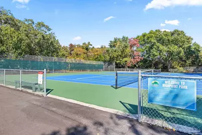 40 Highpoint Dr #B, Gulf Breeze, FL 32561 - Photo 52