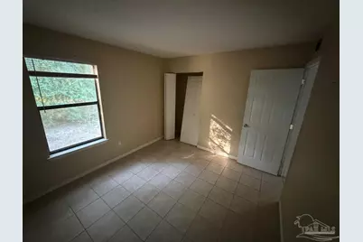 6823 Tiki Ln #4, Pensacola, FL 32503 - Photo 4