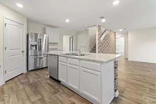 4672 Perception Circle, Milton, FL 32570 - Photo 10