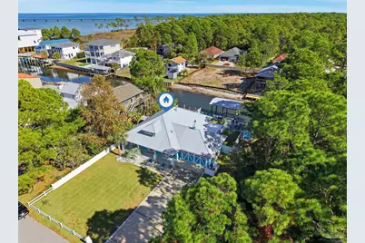 1688 College Pkwy, Gulf Breeze, FL 32563 - Photo 14