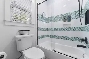 1688 College Pkwy, Gulf Breeze, FL 32563 - Photo 44