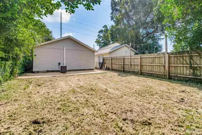411 N Coyle St, Pensacola, FL 32501 - Photo 24
