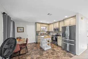 5770 Trout Bayou Cir, Milton, FL 32583 - Photo 8