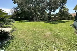 1406 Rancho Villa Dr, Gulf Breeze, FL 32563 - Photo 18