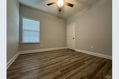 422 N N St #A, Pensacola, FL 32501 - Photo 6