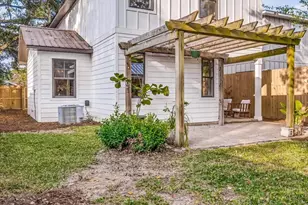 1707 E Yonge St, Pensacola, FL 32503 - Photo 32