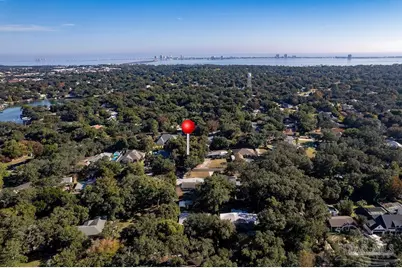 333 Valancia St, Gulf Breeze, FL 32561 - Photo 6