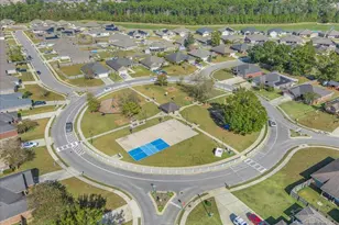 2637 Avalon St, Cantonment, FL 32533 - Photo 8