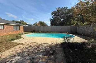 6931 Falcon Dr, Pensacola, FL 32526 - Photo 14