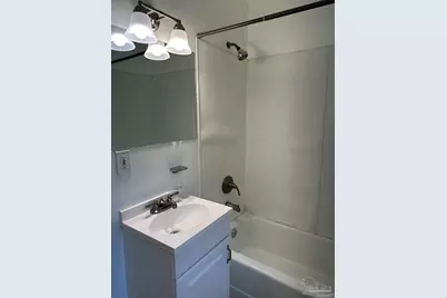 425 Well Line Rd, Cantonment, FL 32533 - Photo 10