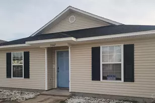 7447 Harvest Village Ct, Navarre, FL 32566 - Photo 4