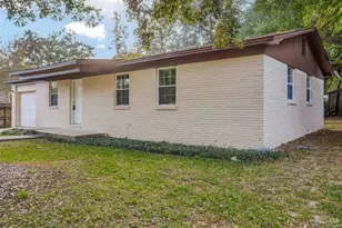 5607 Scotland Cir, Pensacola, FL 32526 - Photo 2