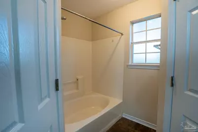 5205 Chumuckla Hwy, Pace, FL 32571 - Photo 10