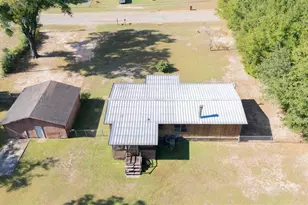 5535 Barcelona St, Milton, FL 32571 - Photo 4