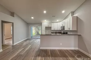 434 Hilburn Ln, Pensacola, FL 32504 - Photo 4