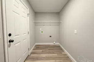 434 Hilburn Ln, Pensacola, FL 32504 - Photo 20