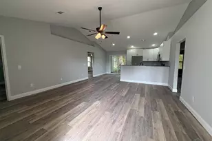 434 Hilburn Ln, Pensacola, FL 32504 - Photo 2