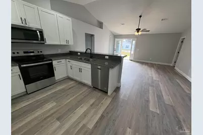 434 Hilburn Ln, Pensacola, FL 32504 - Photo 8