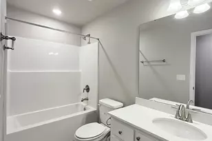 9687 Angel Oak Dr, Pensacola, FL 32526 - Photo 14