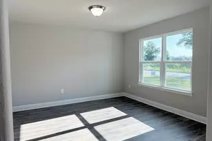 9687 Angel Oak Dr, Pensacola, FL 32526 - Photo 2