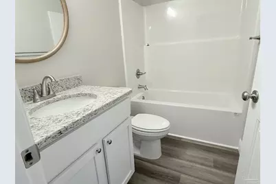 7236 Par Ln, Milton, FL 32570 - Photo 8