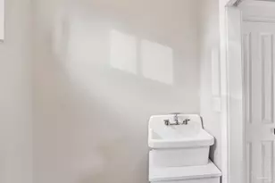 1105 E Jackson St, Pensacola, FL 32501 - Photo 16