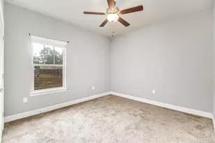 9115 Ridge Dr, Navarre, FL 32566 - Photo 16