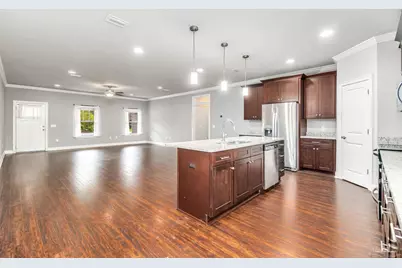 9115 Ridge Dr, Navarre, FL 32566 - Photo 2