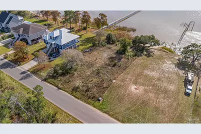 3801 Andrew Jackson Dr, Pace, FL 32571 - Photo 2