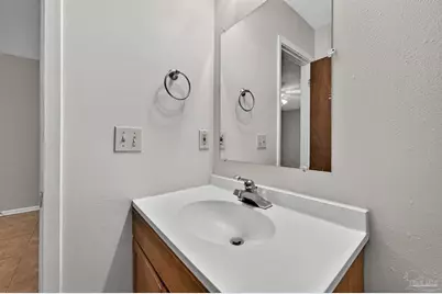 700 N Palm Blvd, Niceville, FL 32578 - Photo 24