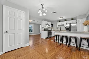 1410 W Gregory, Pensacola, FL 32502 - Photo 8