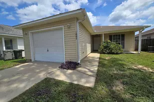 1082 Antigua Cir, Pensacola, FL 32506 - Photo 2
