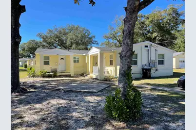 107 Holmes Dr, Pensacola, FL 32507 - Photo 1