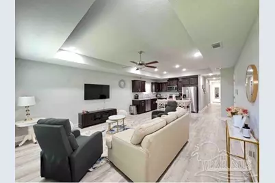 8829 Smiley Ct, Pensacola, FL 32514 - Photo 6
