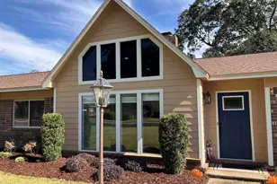 6068 S Gulf Manor Dr, Pensacola, FL 32526 - Photo 1