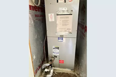 6068 S Gulf Manor Dr, Pensacola, FL 32526 - Photo 18