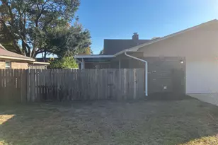 6068 S Gulf Manor Dr, Pensacola, FL 32526 - Photo 14