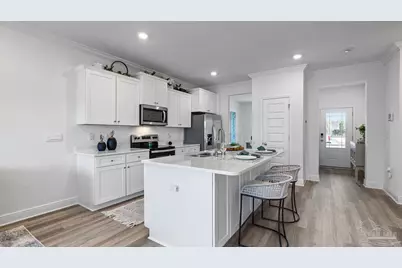 8130 Fox Hunt Dr, Milton, FL 32583 - Photo 10