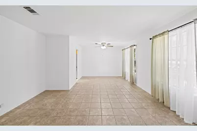 1245 Greenbrier Blvd, Pensacola, FL 32514 - Photo 4