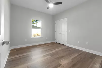 2149 Paloma St, Navarre, FL 32566 - Photo 16