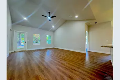 3844 Throne Ct, Bagdad, FL 32583 - Photo 4