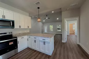 3844 Throne Ct, Bagdad, FL 32583 - Photo 8