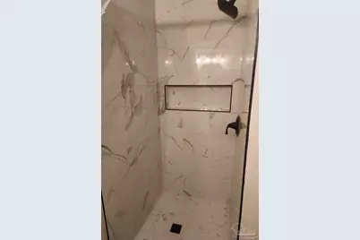 7806 Lenora St, Pensacola, FL 32526 - Photo 8