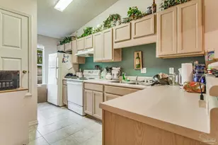 9572 Cobblebrook Dr, Pensacola, FL 32506 - Photo 10